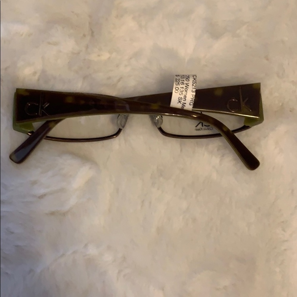 Calvin Klein lens - Picture 4 of 7